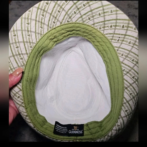 Guinness Unisex Official Merchandise Green Plaid Short Brim Fedora Hat Size M/L - Picture 6 of 11